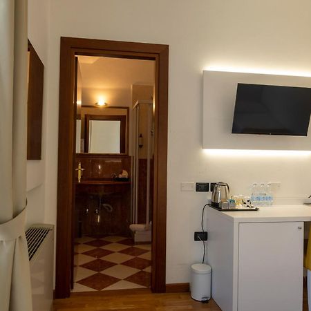 Hotel Palazzo Bello - Nuova Gestione Recanati Buitenkant foto